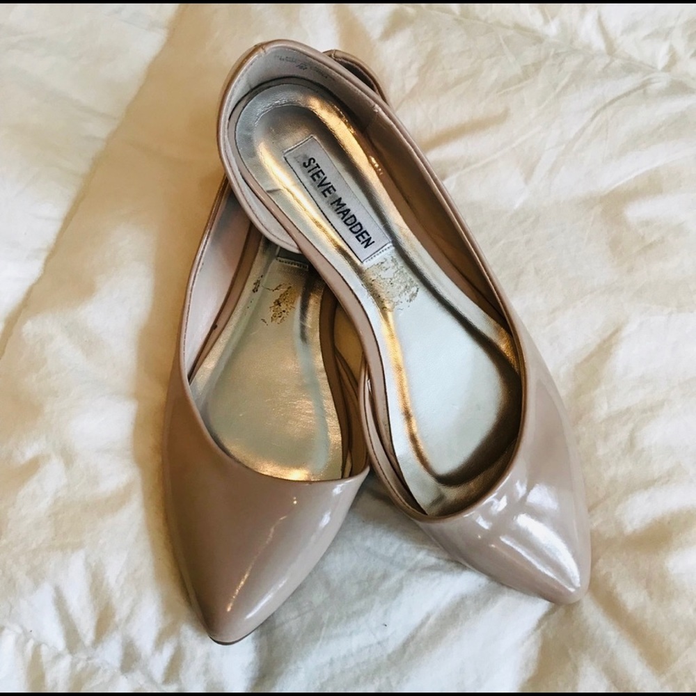 Steve Madden Nude Patent Flats Size 7